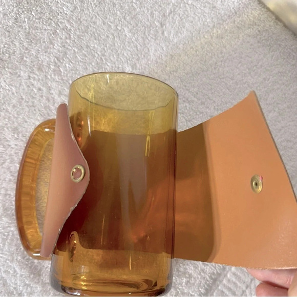 Vintage Whitehorse Yukon  Canada Amber Glass Mug With Valhyde Leather Cover - Picture 2 of 12